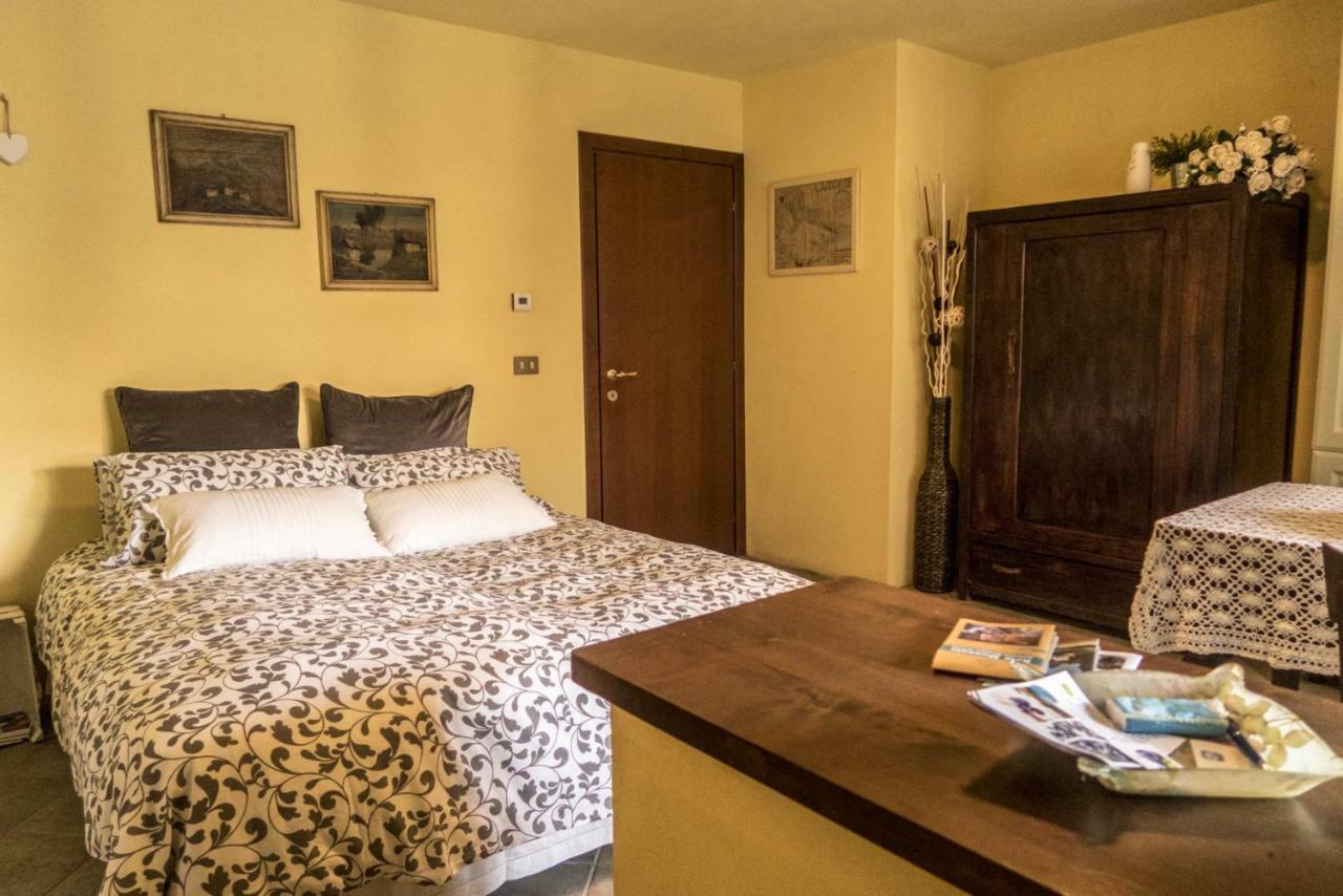 Moncrivello B&B Il Mirtillo מראה חיצוני תמונה