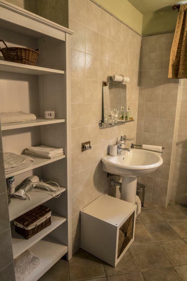 Moncrivello B&B Il Mirtillo מראה חיצוני תמונה